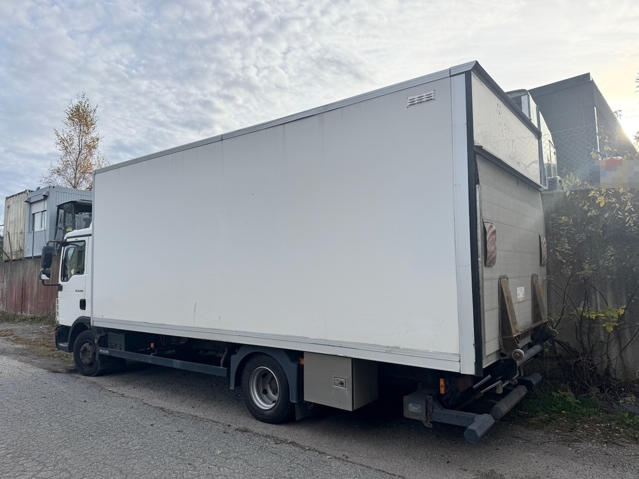MAN MAN TGL 8.220 4x2 Skapbil. Leveres med NY EU. - Box truck: picture 4 MAN MAN TGL 8.220 4x2 Skapbil. Leveres med NY EU. - Box truck: picture 4