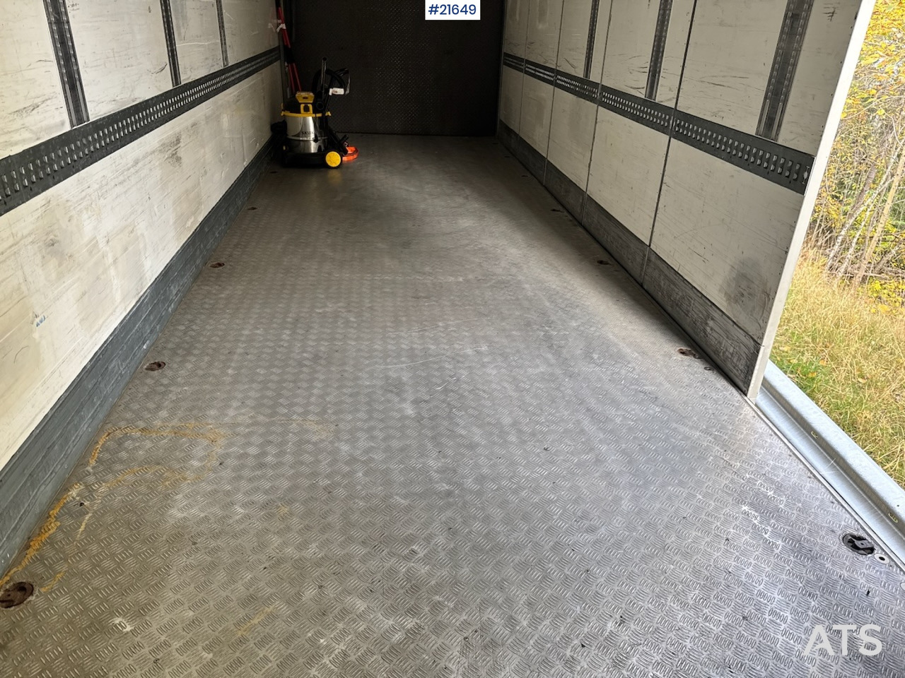 Box truck MAN MAN TGS 35.480 8x2 Skapbil m/ Full sideåpning.: picture 33 Box truck MAN MAN TGS 35.480 8x2 Skapbil m/ Full sideåpning.: picture 33