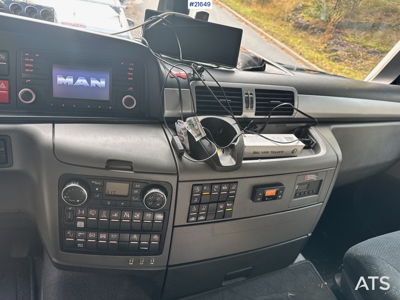 Box truck MAN MAN TGS 35.480 8x2 Skapbil m/ Full sideåpning.: picture 44 Box truck MAN MAN TGS 35.480 8x2 Skapbil m/ Full sideåpning.: picture 44