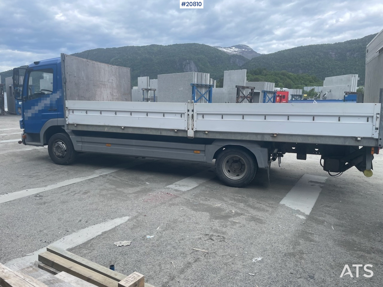 Mercedes Atego 815 - Dropside/ Flatbed truck: picture 4 Mercedes Atego 815 - Dropside/ Flatbed truck: picture 4