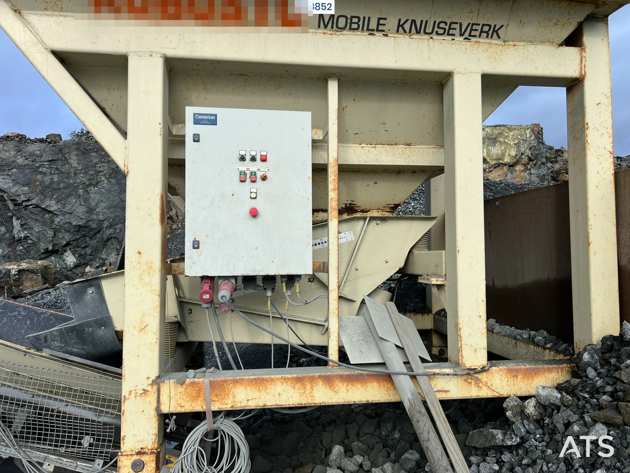 Mobile crusher Metso Lokotrack LT220D Finknuser m/ sikt, matekasse og transportbånd: picture 31