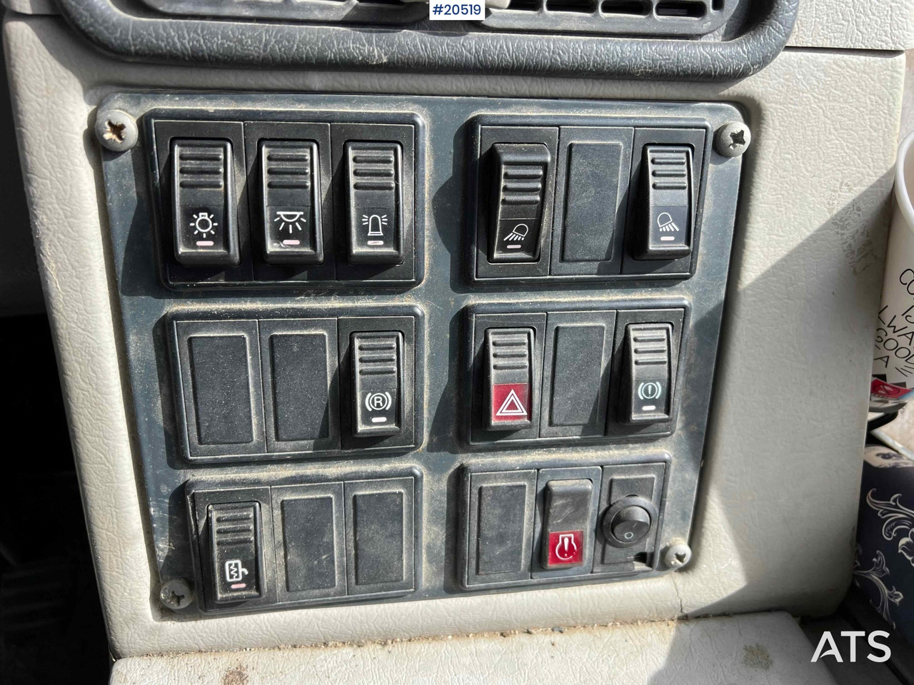 Dumper Moxy MT 26: picture 36