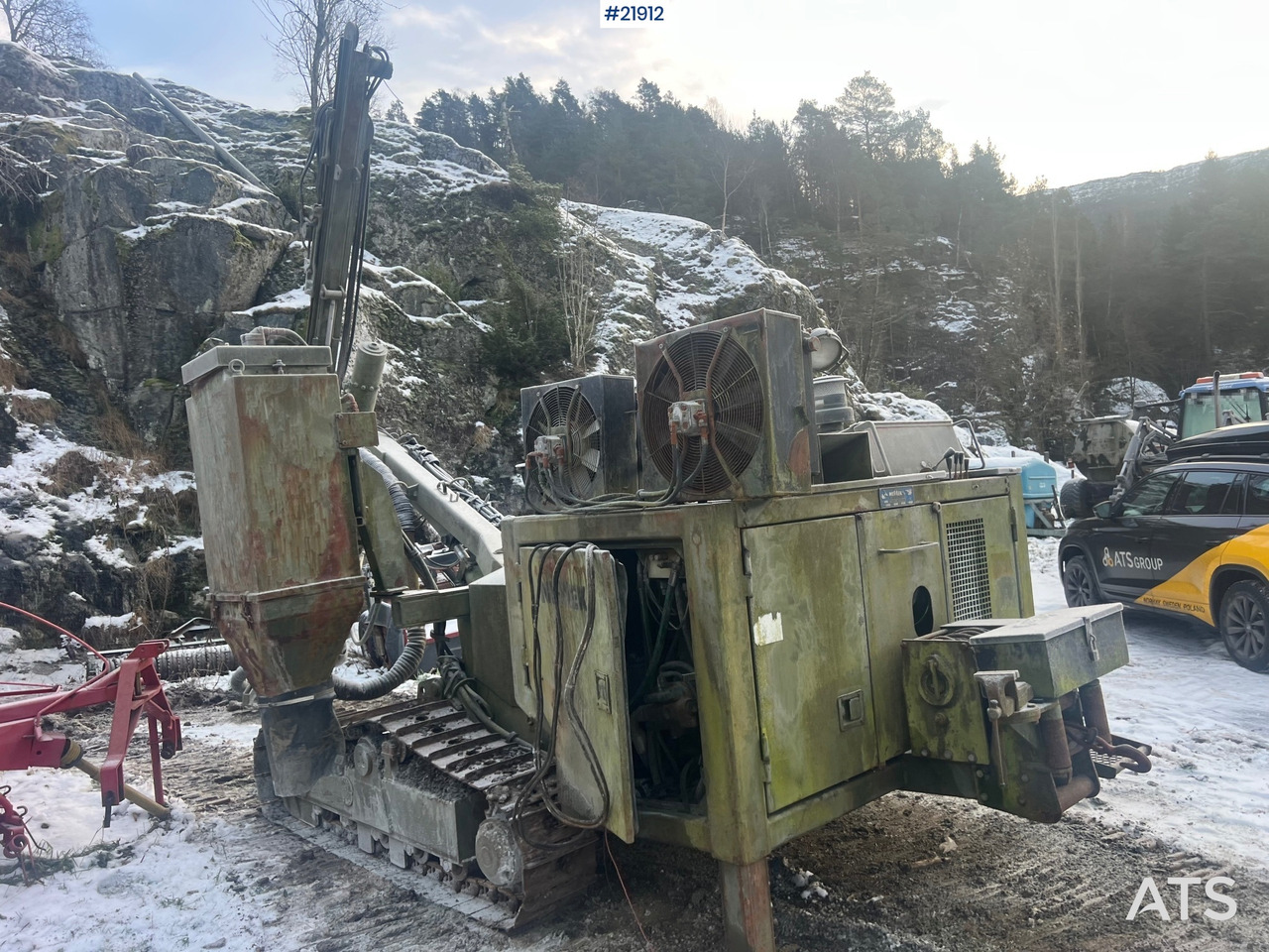 Nemek 503 TXI borerigg m/ lite timer i forhold til alder - Drilling rig: picture 5 Nemek 503 TXI borerigg m/ lite timer i forhold til alder - Drilling rig: picture 5