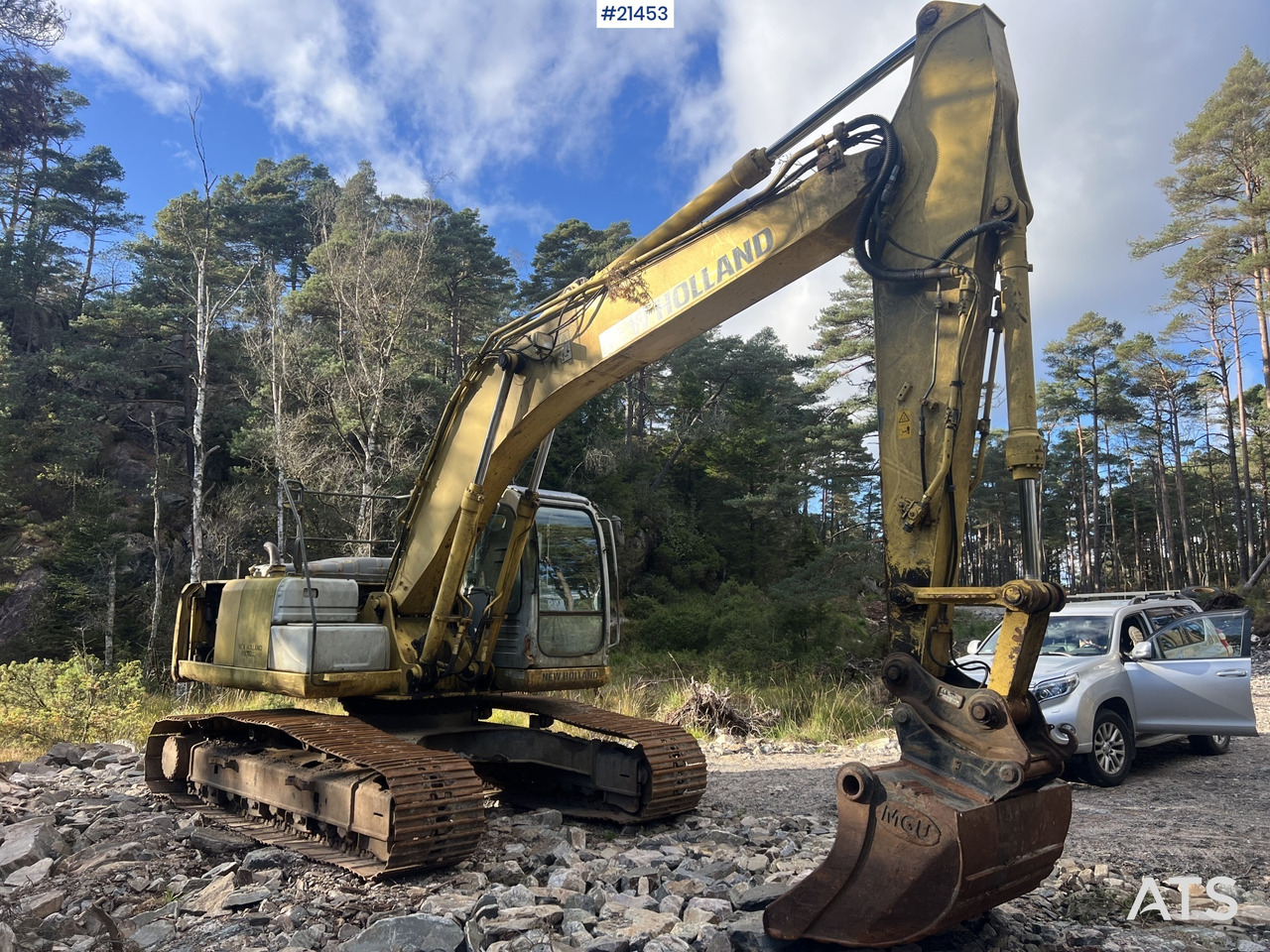 New Holland E215 Gravemaskin - Crawler excavator: picture 3 New Holland E215 Gravemaskin - Crawler excavator: picture 3