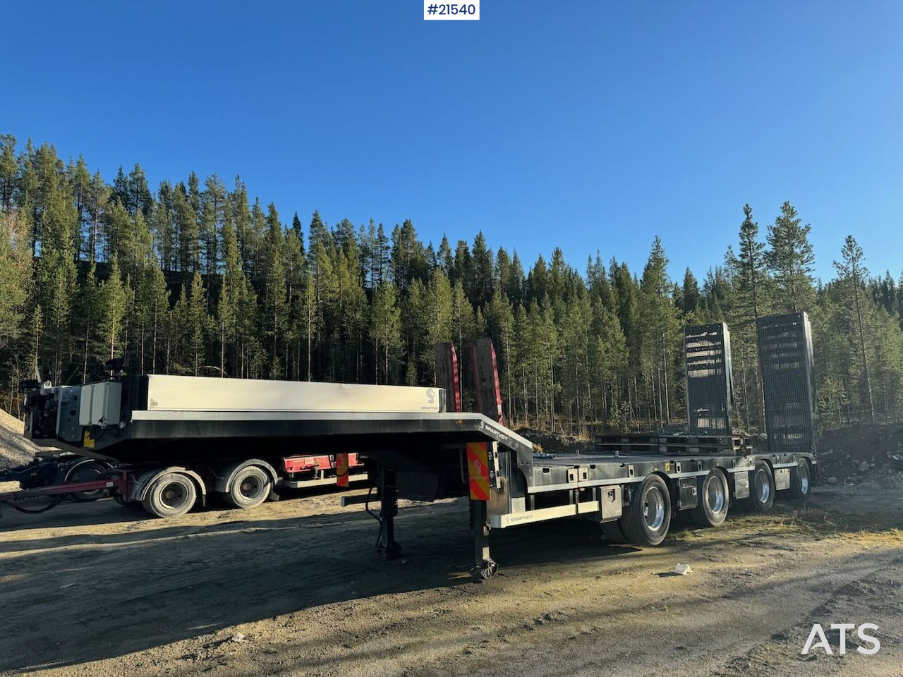 Rojo 2021 Rojo Maskinsemi m/ hydrauliske kjørebruer - Low loader semi-trailer: picture 2 Rojo 2021 Rojo Maskinsemi m/ hydrauliske kjørebruer - Low loader semi-trailer: picture 2