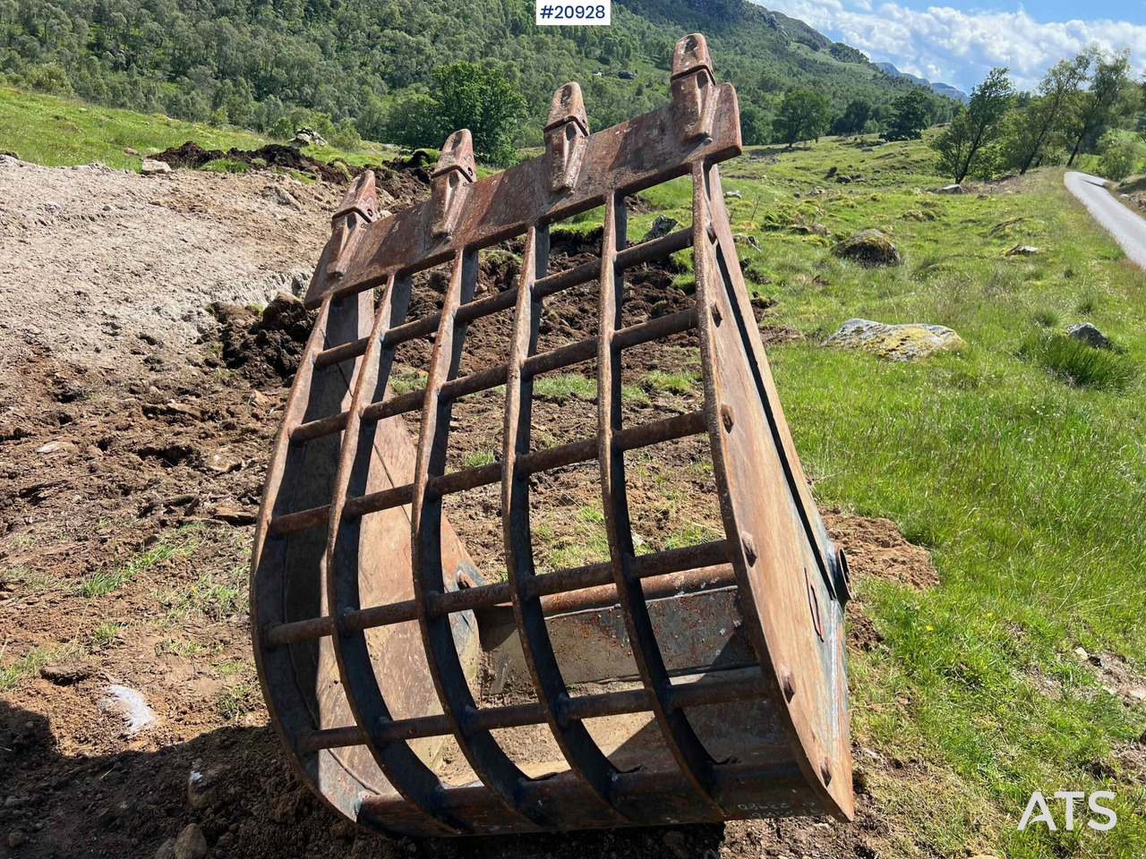 Crawler excavator SANY sy155U: picture 43
