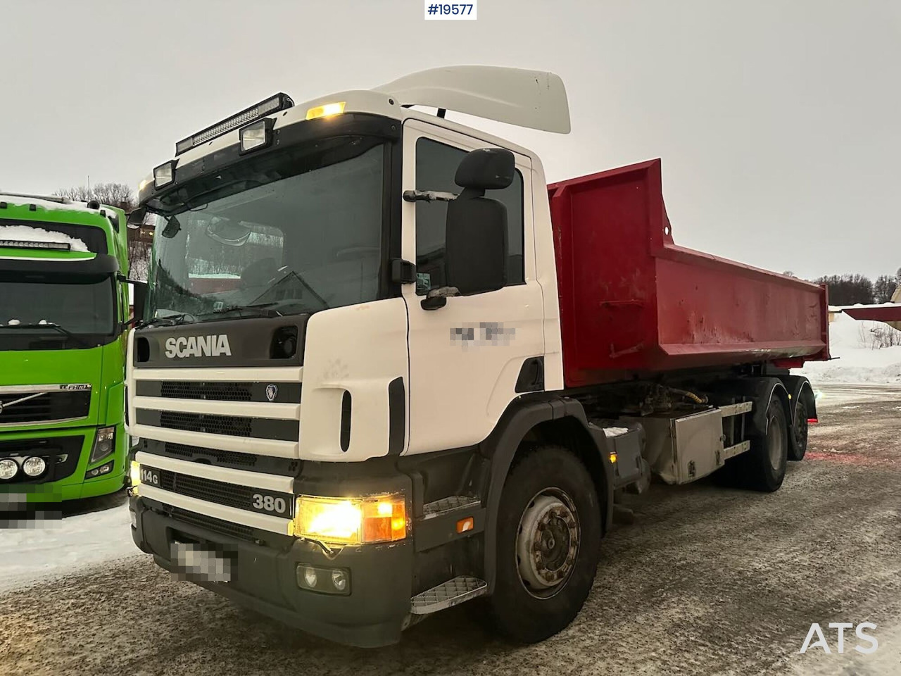 Scania P114 - Hook lift truck: picture 2 Scania P114 - Hook lift truck: picture 2