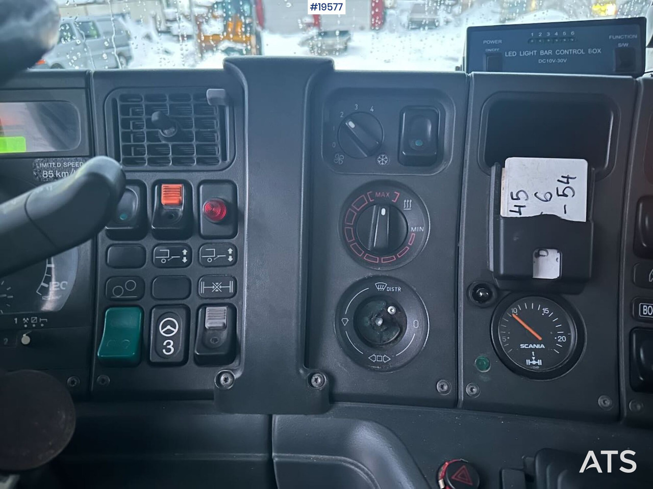 Hook lift truck Scania P114: picture 29