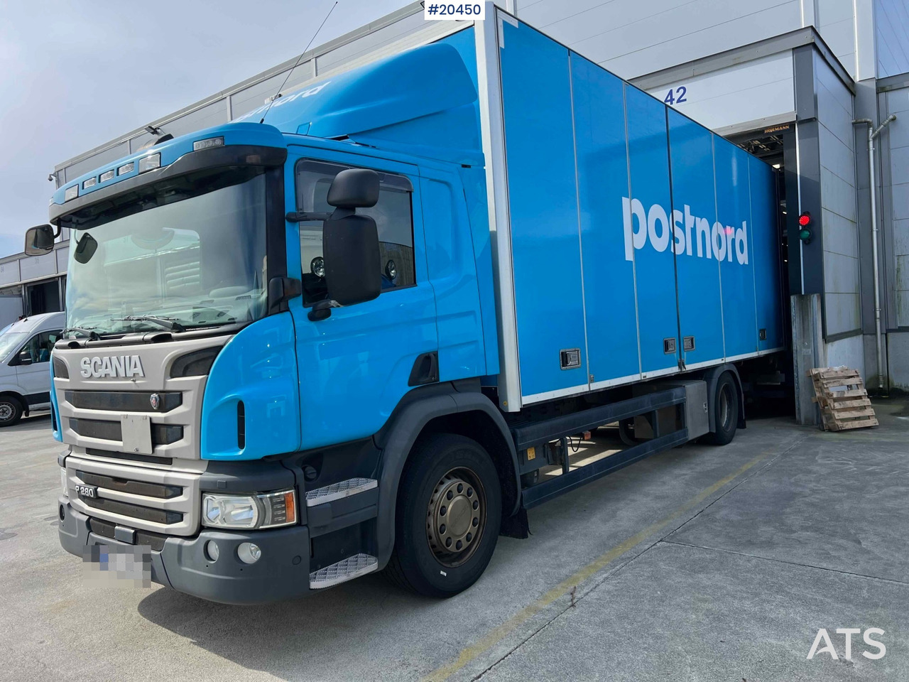 Box truck Scania P280: picture 14