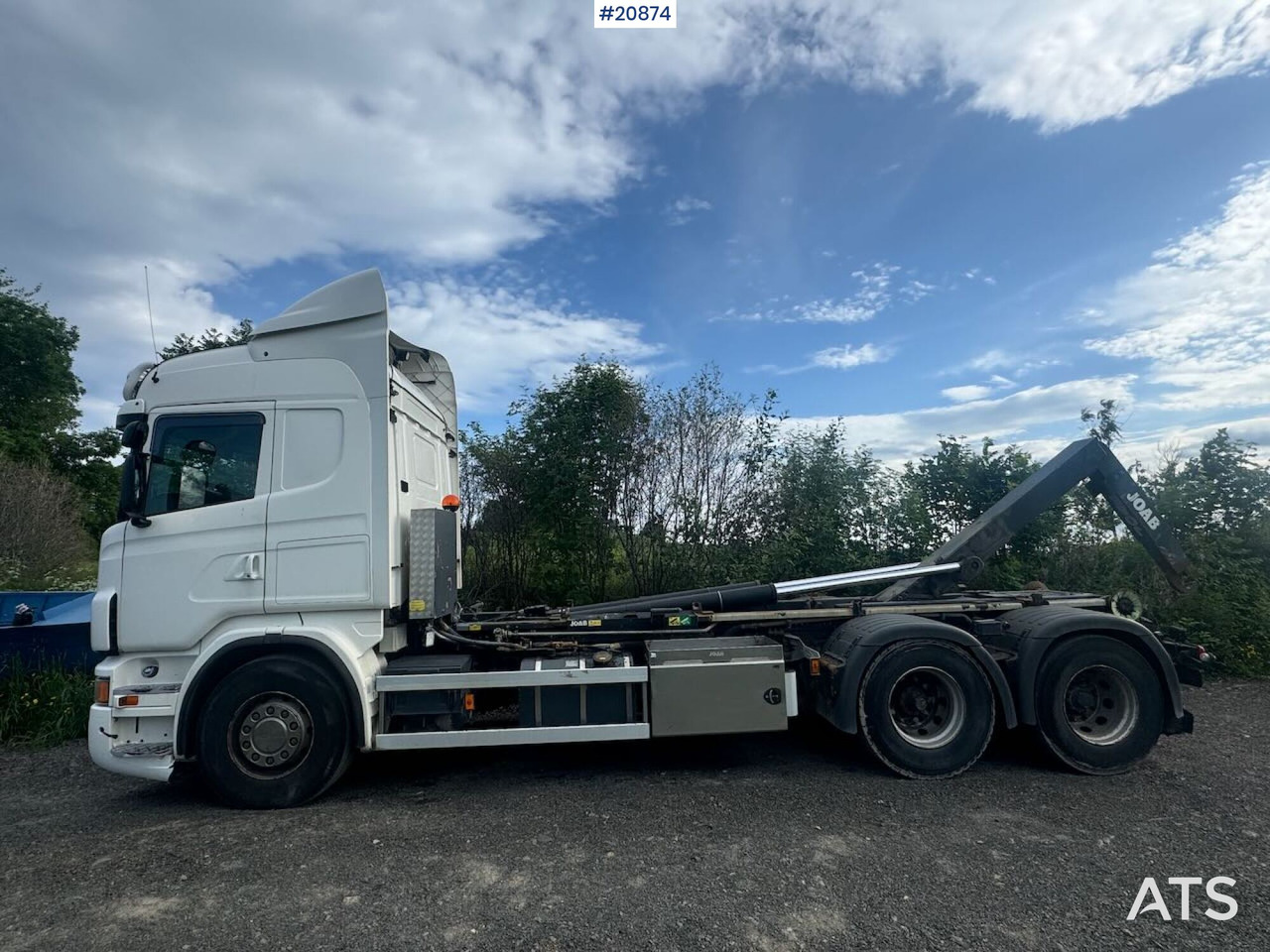 Scania R560 - Hook lift truck: picture 1 Scania R560 - Hook lift truck: picture 1