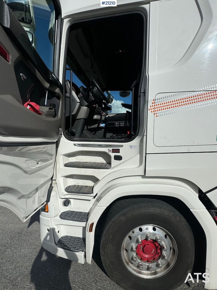 Timber truck Scania S730: picture 25