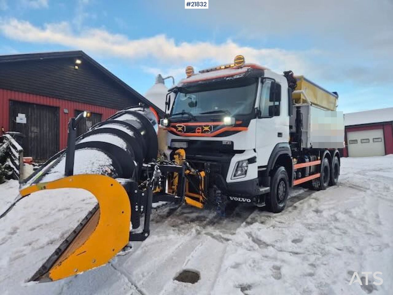 Volvo 2019 Volvo FMX 6x6 brøyterigget tippbil m/ 9,5 t/m kran, 2 sett dekk og lettkasse - Tipper: picture 3 Volvo 2019 Volvo FMX 6x6 brøyterigget tippbil m/ 9,5 t/m kran, 2 sett dekk og lettkasse - Tipper: picture 3