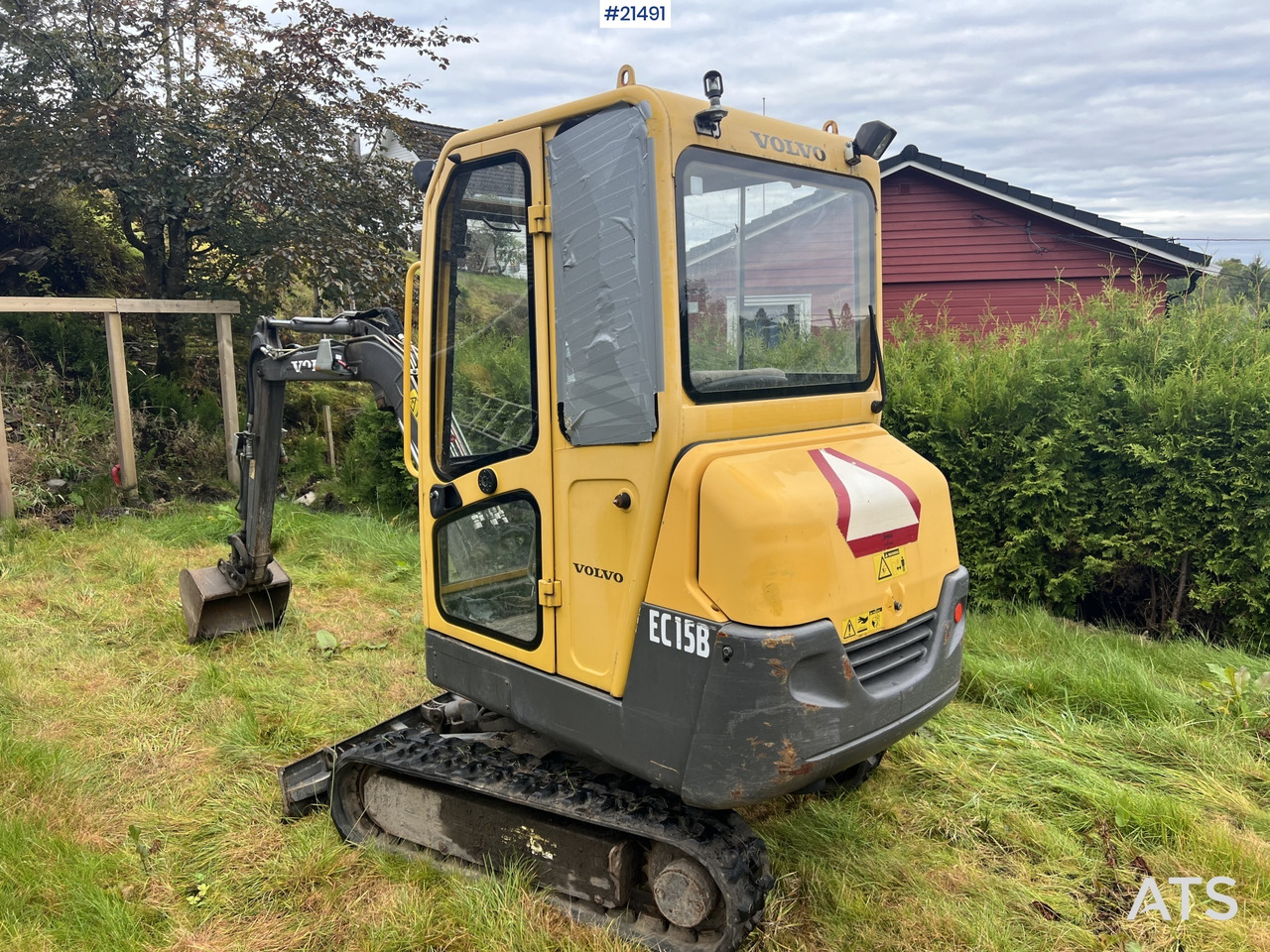 Volvo EC15B - Mini excavator: picture 4 Volvo EC15B - Mini excavator: picture 4