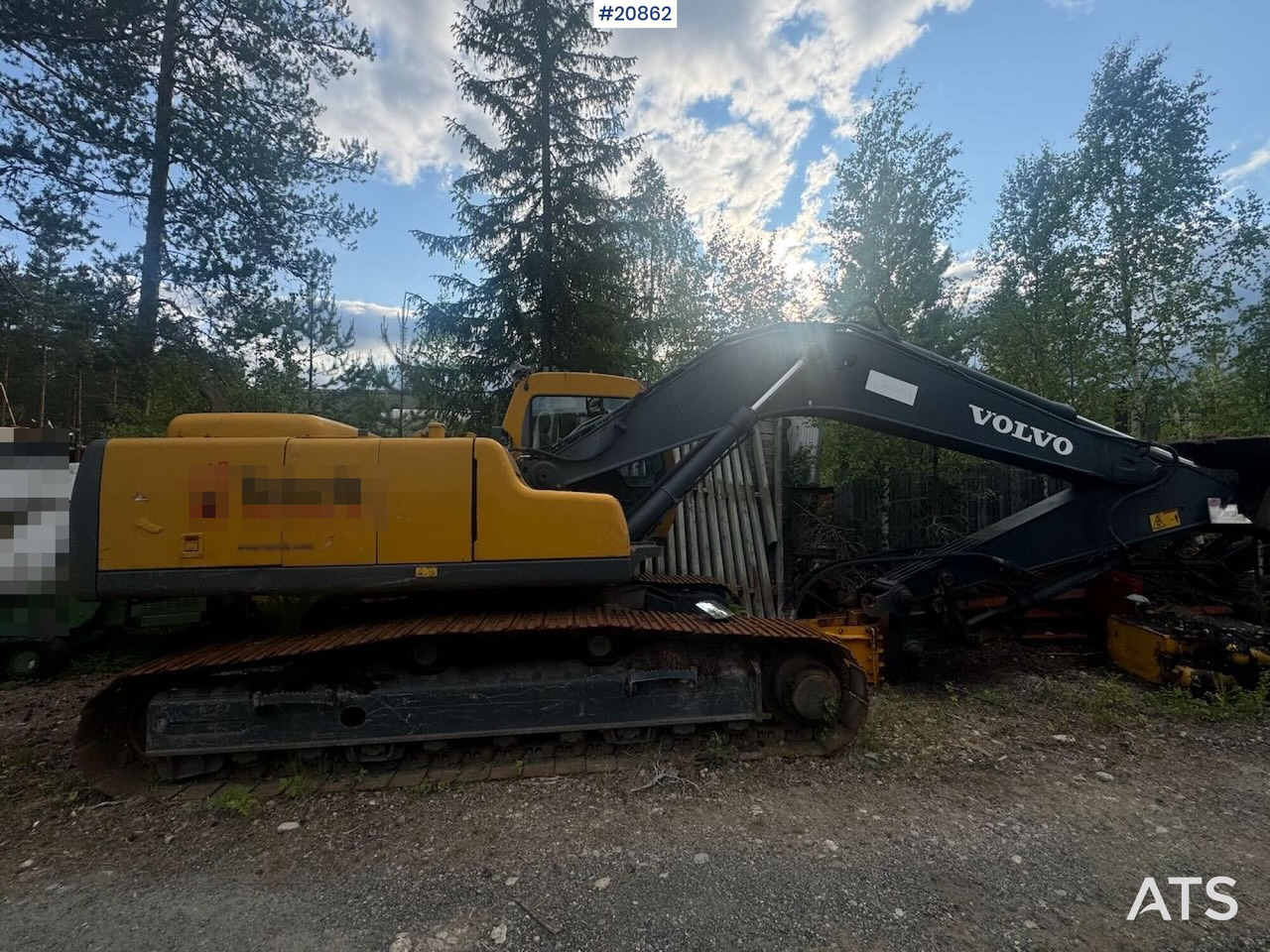 Volvo EC240LC - Crawler excavator: picture 1 Volvo EC240LC - Crawler excavator: picture 1