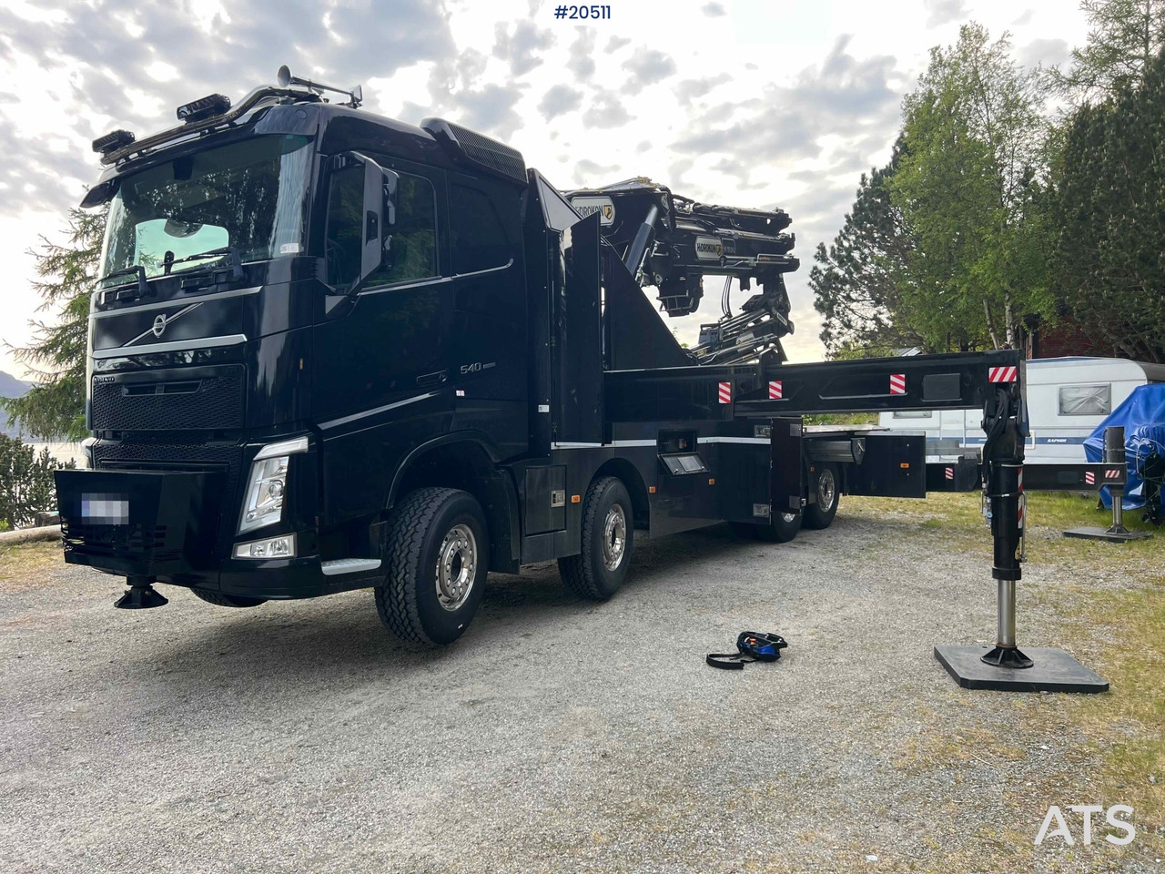 Volvo FH 540 8x2 Kranbil m/ 2021 165 t/m HIDROKON kran m/ jibb og vinsj og enn masse utstyr! SE VIDEO - Crane truck: picture 2 Volvo FH 540 8x2 Kranbil m/ 2021 165 t/m HIDROKON kran m/ jibb og vinsj og enn masse utstyr! SE VIDEO - Crane truck: picture 2