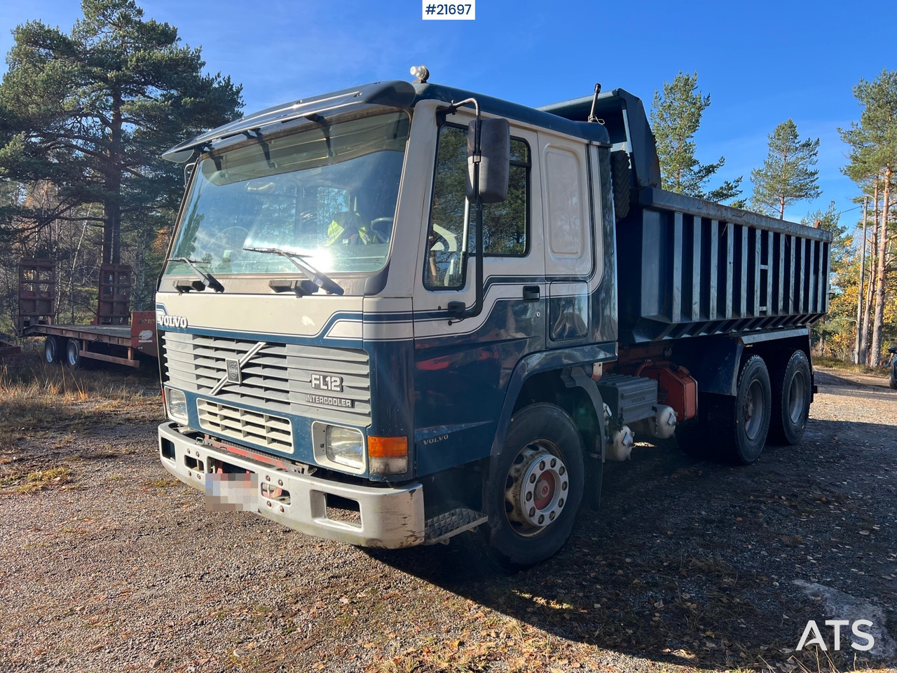 Volvo FH12 6x2 Tippbil - Tipper: picture 2 Volvo FH12 6x2 Tippbil - Tipper: picture 2