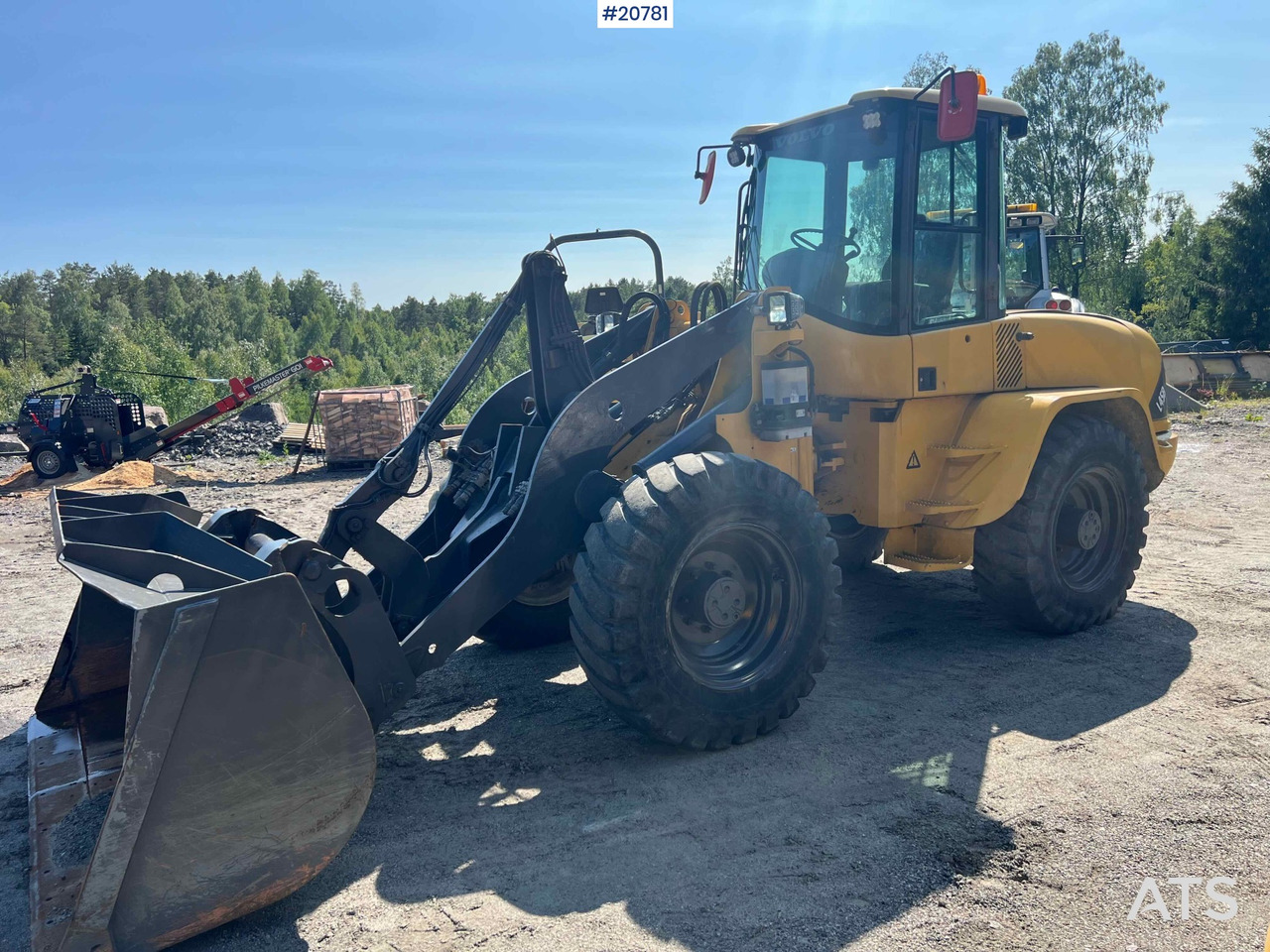 Volvo L45B - Wheel loader: picture 1 Volvo L45B - Wheel loader: picture 1