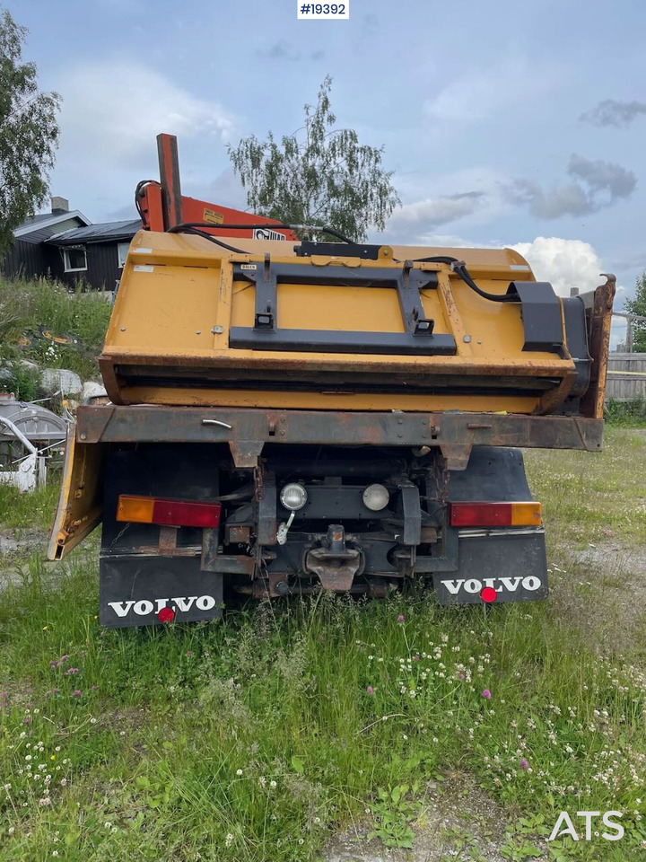 Volvo N720 - Dropside/ Flatbed truck, Crane truck: picture 3 Volvo N720 - Dropside/ Flatbed truck, Crane truck: picture 3
