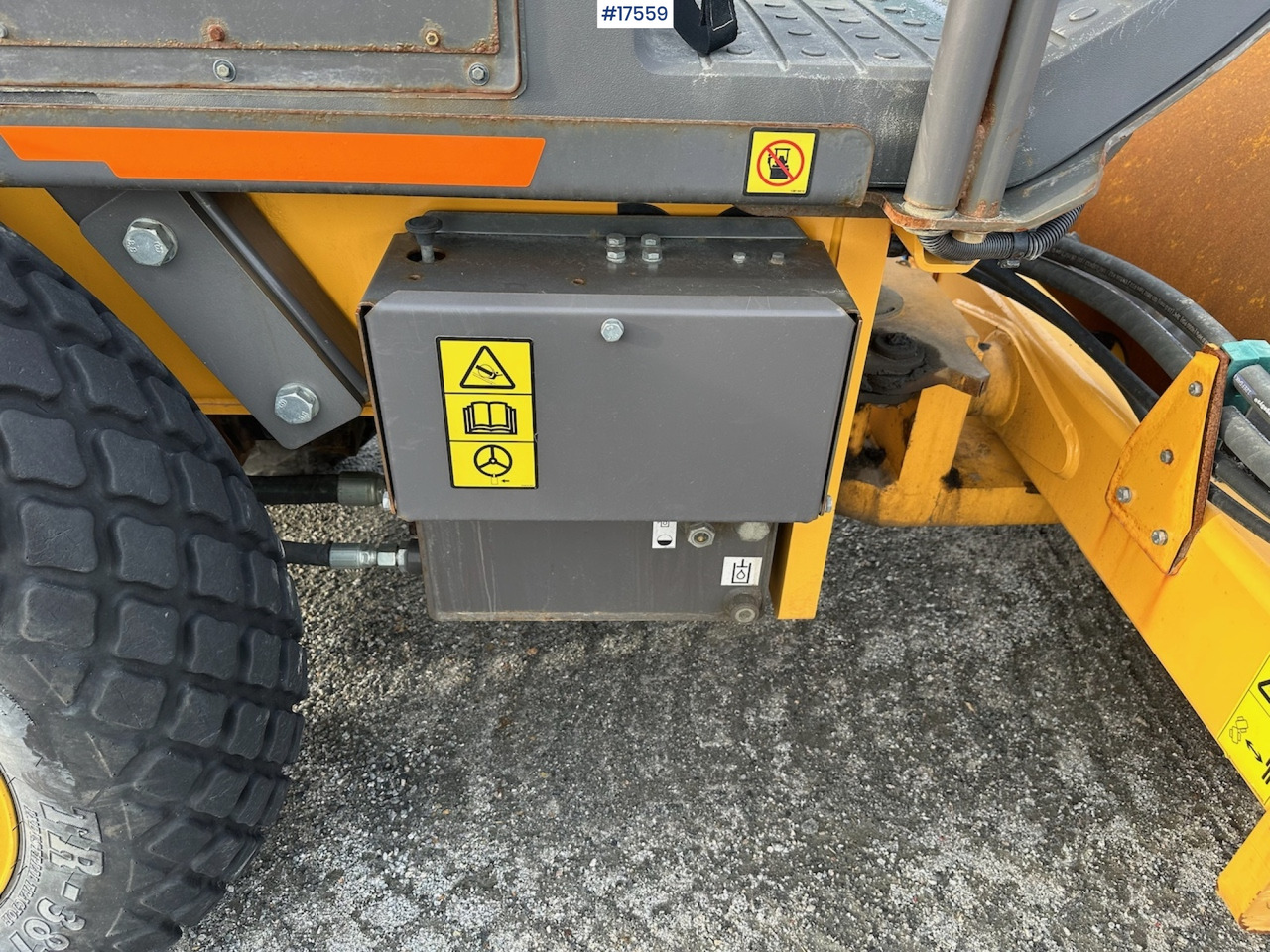 Compactor Volvo SD45B: picture 12