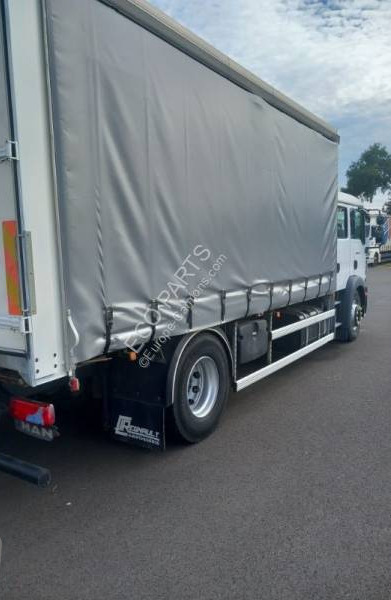 MAN TGM 18.290 - Curtainsider truck: picture 4 MAN TGM 18.290 - Curtainsider truck: picture 4
