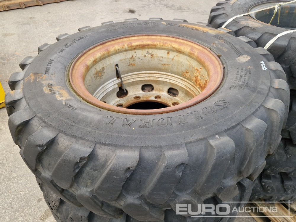10.00-20 Tyres with Rims - Tire: picture 5 10.00-20 Tyres with Rims - Tire: picture 5