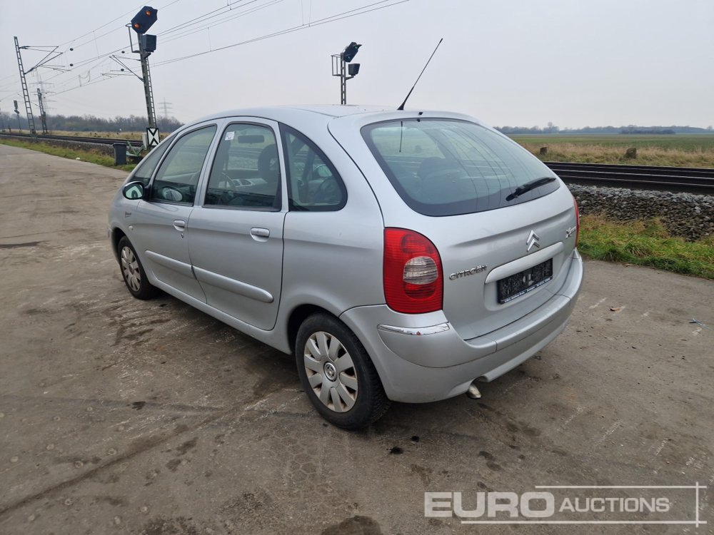 2004 Citroen Xsara Picasso - Car: picture 3 2004 Citroen Xsara Picasso - Car: picture 3