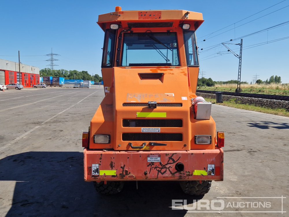 2010 Dynapac CA152D - Roller: picture 4 2010 Dynapac CA152D - Roller: picture 4