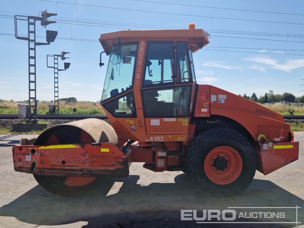 2010 Dynapac CA152D - Roller: picture 2 2010 Dynapac CA152D - Roller: picture 2