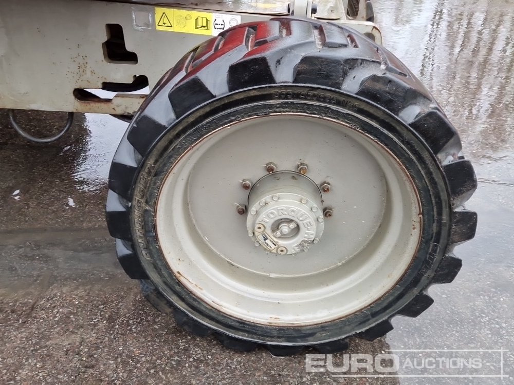 Aerial platform 2011 Genie Z-45/25: picture 10