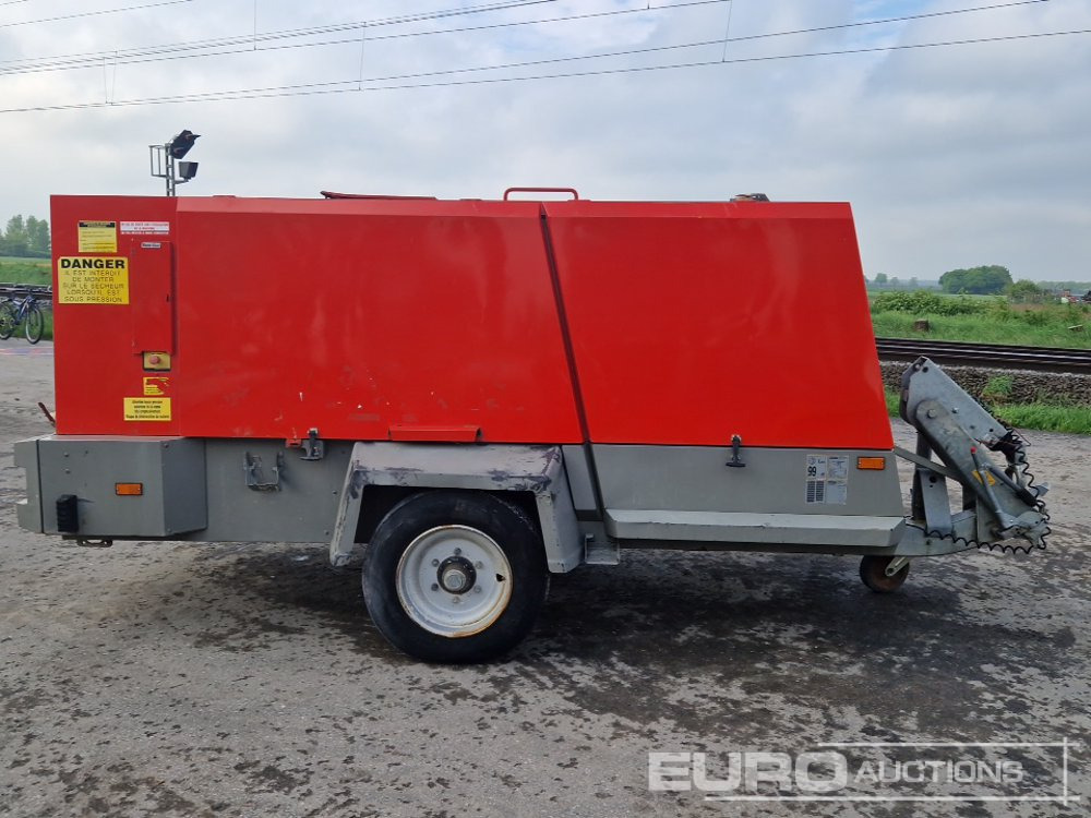 2011 Kaeser M200 - Air compressor: picture 5 2011 Kaeser M200 - Air compressor: picture 5