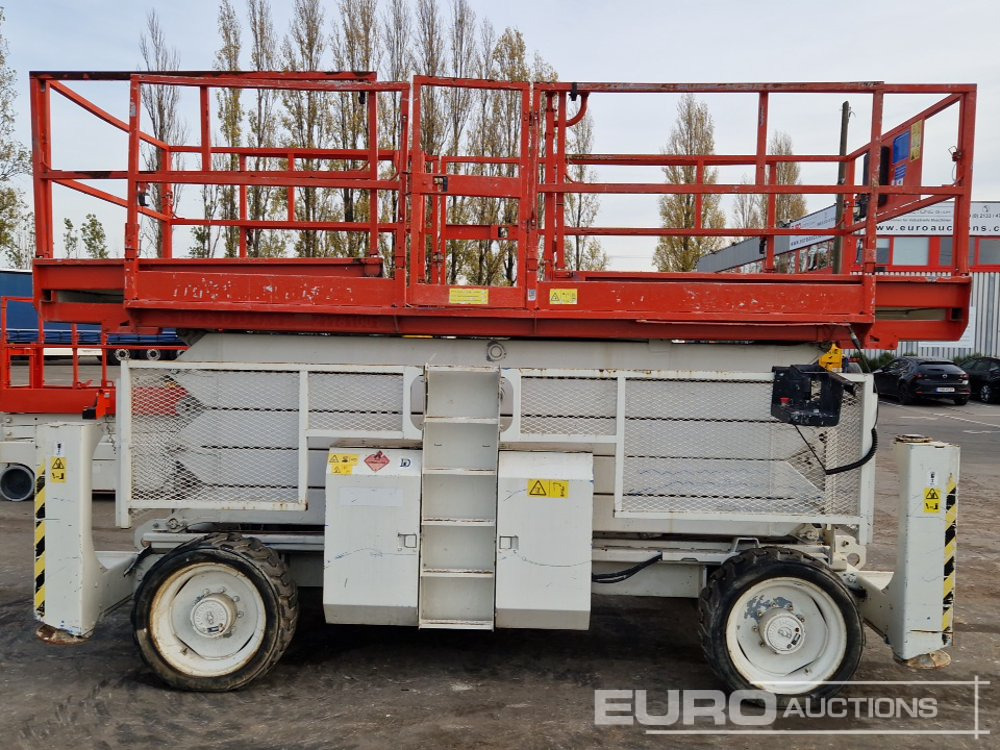 2012 Genie GS-5390 RT - Scissor lift: picture 5 2012 Genie GS-5390 RT - Scissor lift: picture 5