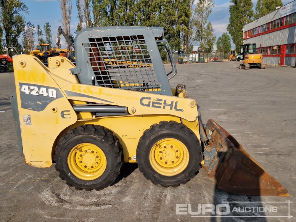 2013 Gehl 4240 - Skid steer loader: picture 5 2013 Gehl 4240 - Skid steer loader: picture 5