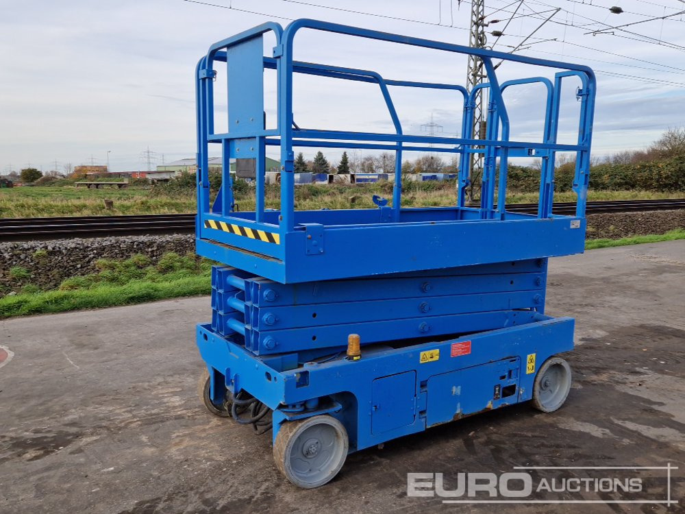 2013 Genie GS-2646 - Scissor lift: picture 1 2013 Genie GS-2646 - Scissor lift: picture 1