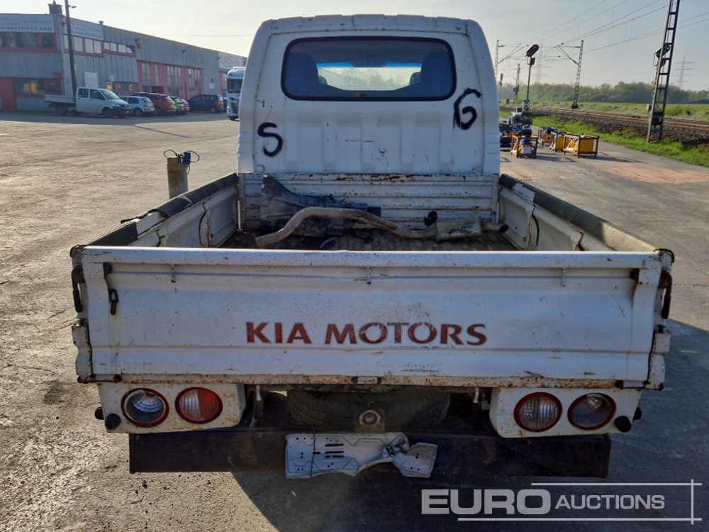 2013 Kia K2500 TCI, (NO REGISTRATION DOCUMENTS AVAILABLE) - Flatbed van, Combi van: picture 4 2013 Kia K2500 TCI, (NO REGISTRATION DOCUMENTS AVAILABLE) - Flatbed van, Combi van: picture 4