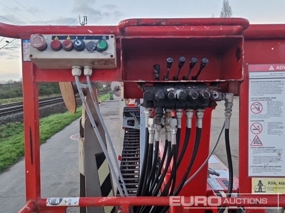 Aerial platform 2013 Niftylift 120T: picture 21