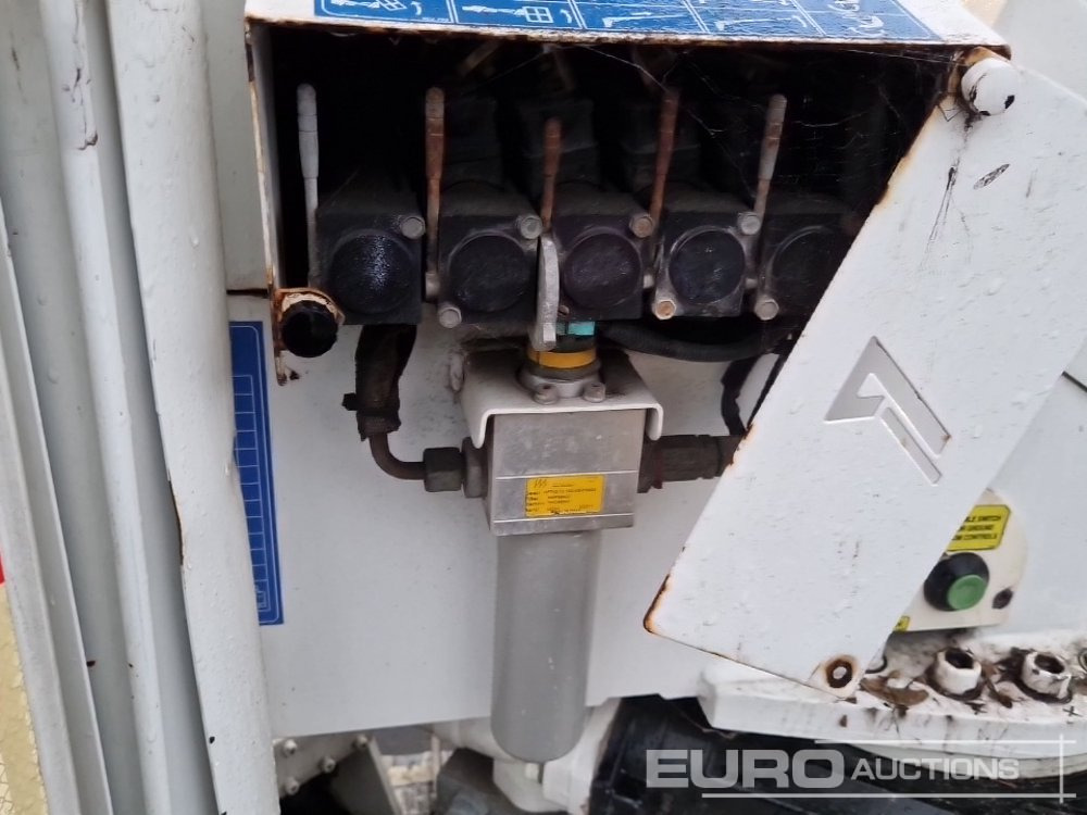 Spider lift 2013 Platform Basket 1380: picture 25