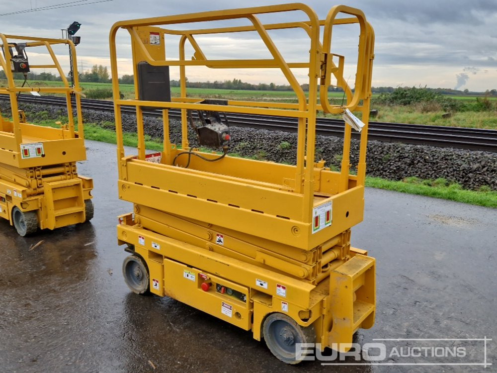 2014 Haulotte Optimum 8 - Scissor lift: picture 3 2014 Haulotte Optimum 8 - Scissor lift: picture 3