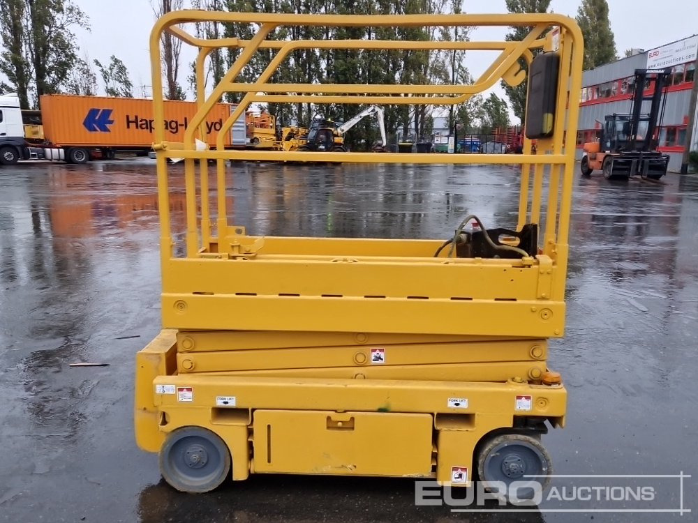 2014 Haulotte Optimum 8 - Scissor lift: picture 5 2014 Haulotte Optimum 8 - Scissor lift: picture 5