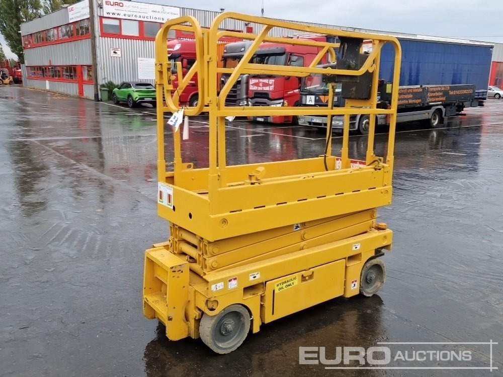 2014 Haulotte Optimum 8 - Scissor lift: picture 4 2014 Haulotte Optimum 8 - Scissor lift: picture 4