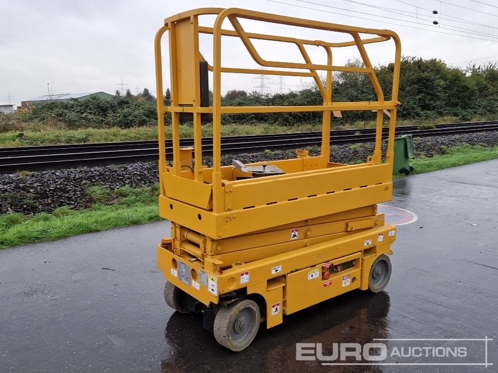 2014 Haulotte Optimum 8 - Scissor lift: picture 1 2014 Haulotte Optimum 8 - Scissor lift: picture 1