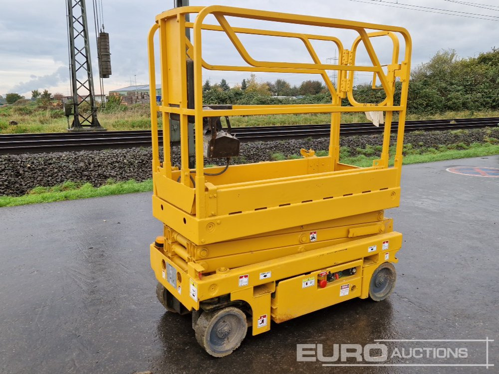 2014 Haulotte Optimum 8 - Scissor lift: picture 1 2014 Haulotte Optimum 8 - Scissor lift: picture 1