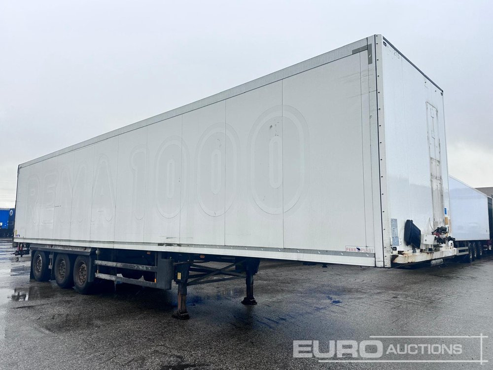 2014 Schmitz Box Trailer, 3 Axle, Steer Axle (Danish Reg. Docs) - Closed box semi-trailer: picture 5 2014 Schmitz Box Trailer, 3 Axle, Steer Axle (Danish Reg. Docs) - Closed box semi-trailer: picture 5