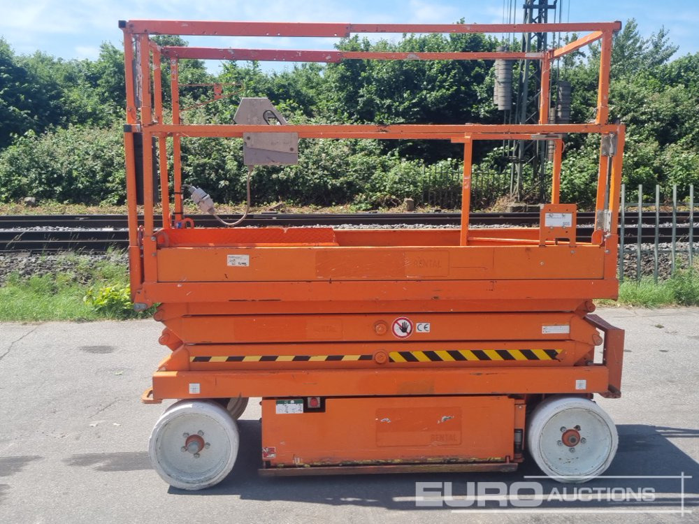 2015 SkyJack SJ111-3220 - Aerial platform: picture 2 2015 SkyJack SJ111-3220 - Aerial platform: picture 2
