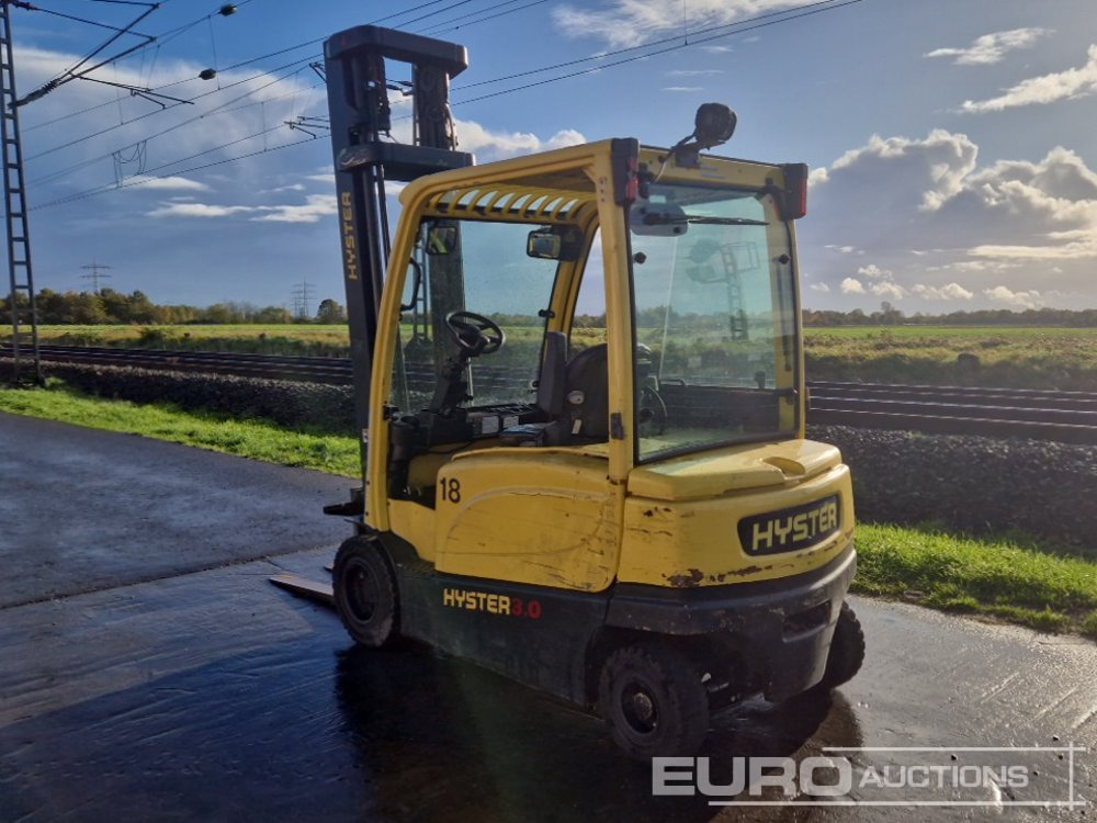 2016 Hyster J3.0XN 3 Ton Electric Forklift, 2 Stage Mast, Forks, - Electric forklift: picture 3 2016 Hyster J3.0XN 3 Ton Electric Forklift, 2 Stage Mast, Forks, - Electric forklift: picture 3
