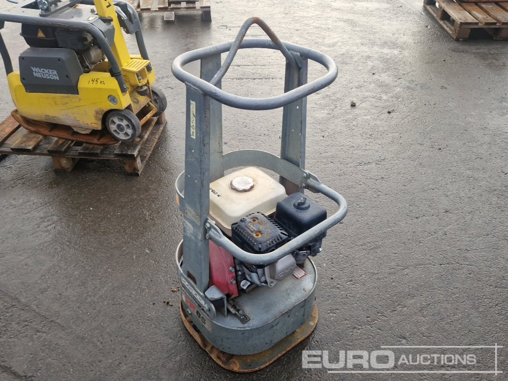 2016 Swepac FR85 - Vibratory plate: picture 1 2016 Swepac FR85 - Vibratory plate: picture 1