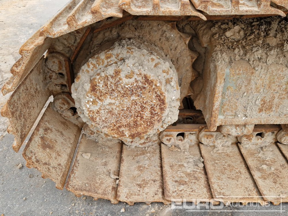 Crawler excavator 2017 CAT 330FL: picture 9