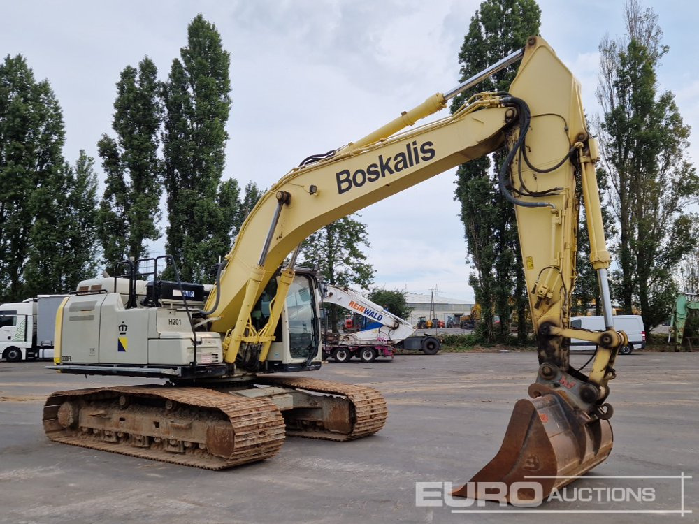 Crawler excavator 2017 CAT 330FL: picture 7