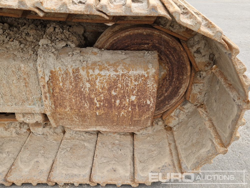 Crawler excavator 2017 CAT 330FL: picture 11