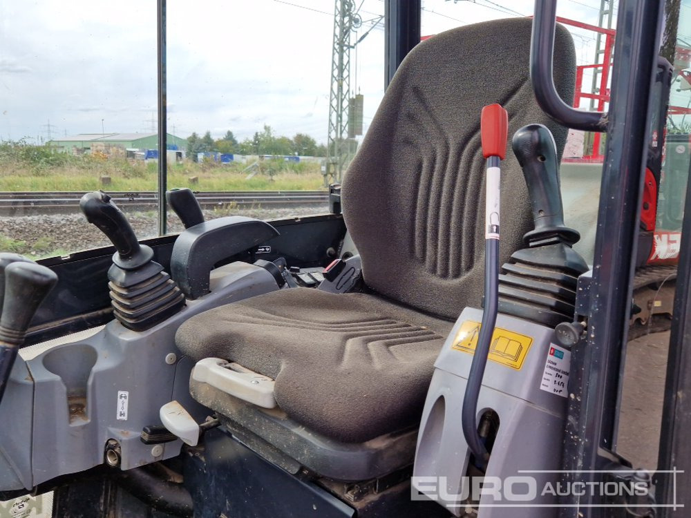 Mini excavator 2018 Kubota KX019-4: picture 29