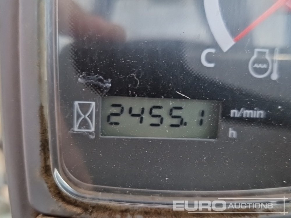 Mini excavator 2018 Kubota KX019-4: picture 32